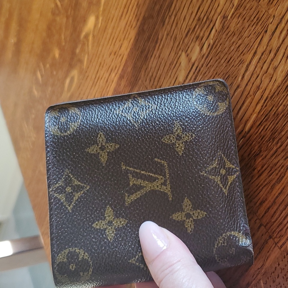 louis vuitton wallet